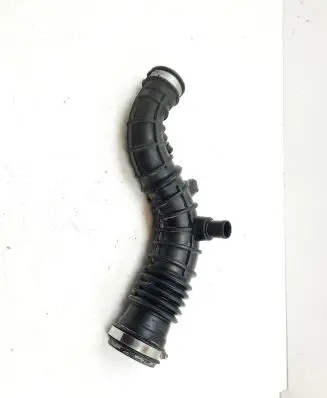 Dacia Sandero Air intake duct part 165764382R