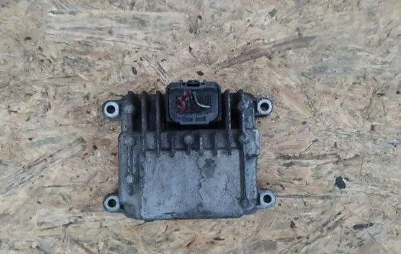 Opel Meriva A Fuel injection pump control unit/module 