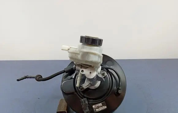 Volvo V40 Brake booster 31362927