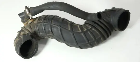 Audi A6 S6 C4 4A Air intake hose/pipe 4A0145747A 046103221A