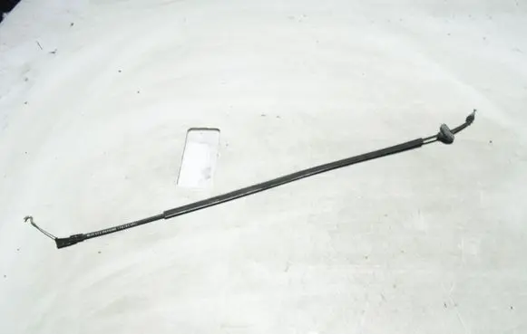 Volkswagen Touran I Front door cable line 1T0837086
