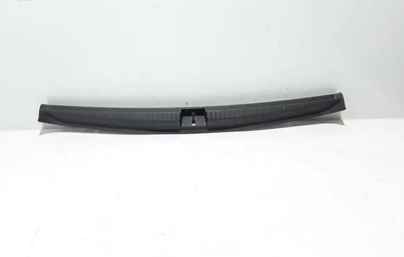 Dacia Duster II Trunk/boot sill cover protection 849930170R