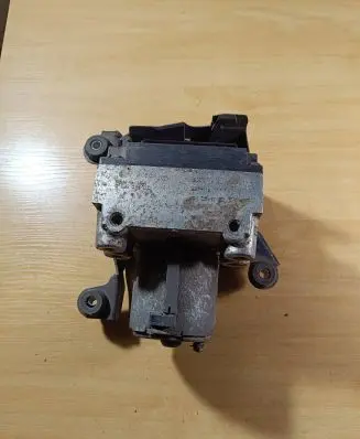 Audi A4 S4 B5 8D ABS Pump 8D0614111