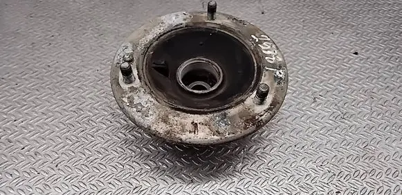BMW 5 E39 Front upper strut mount 