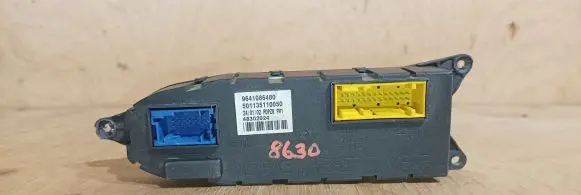 Peugeot 607 Door control unit/module 9641086480 501135110050 2599903