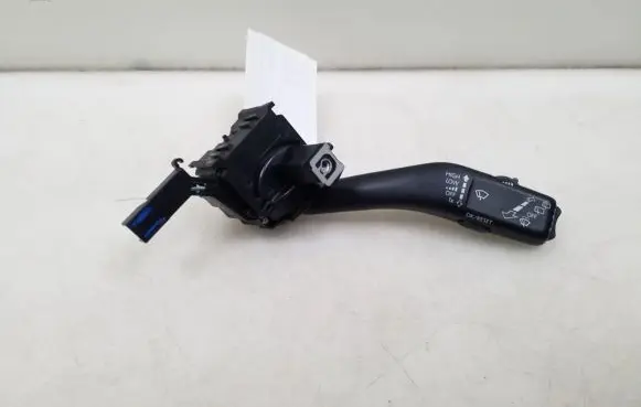 Volkswagen Tiguan Wiper switch 1K0953519J