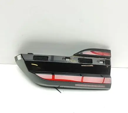 BMW X7 G07 Tailgate rear/tail lights 9881358