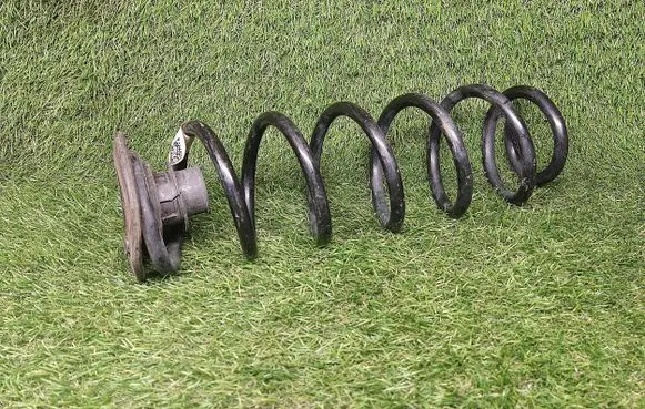 Volkswagen Jetta USA Rear coil spring 5QM511121D