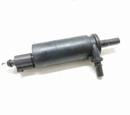 Skoda Fabia Mk2 (5J) Headlight washer pump 6R0955681