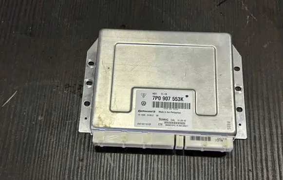 Porsche Cayenne (92A) Air suspension control unit module (rear) 7P0907553K