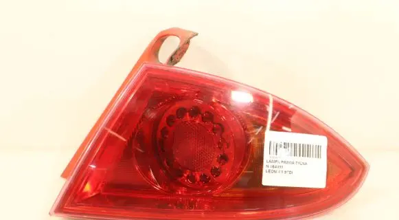 Seat Leon (1P) Rear/tail lights E95822