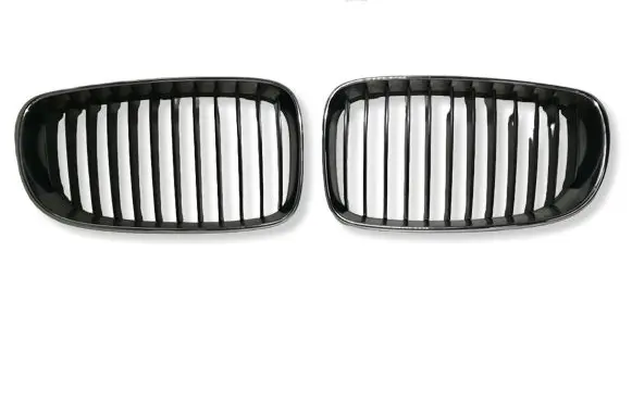 BMW 1 E81 E87 Front bumper upper radiator grill 7166439