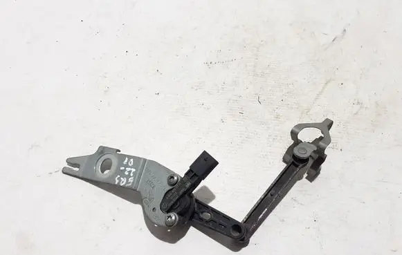 Mercedes-Benz EQS V297 Air suspension front height level sensor A2979051001