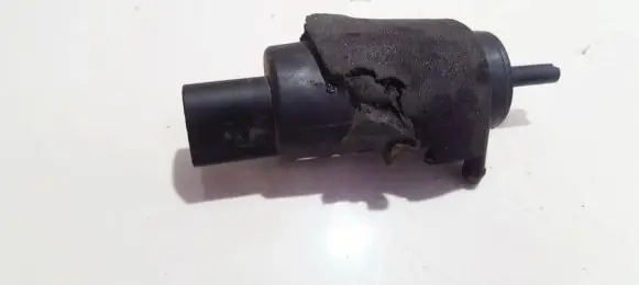 BMW 3 E46 Windscreen/windshield washer pump