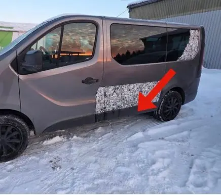 Opel Vivaro Rear fender molding trim 93867912 93453569 93867929