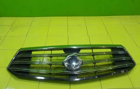 SsangYong Rodius Front bumper upper radiator grill 7941121600