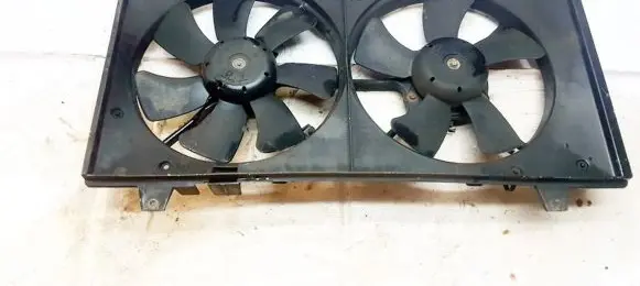 Mazda 6 Radiator cooling fan shroud