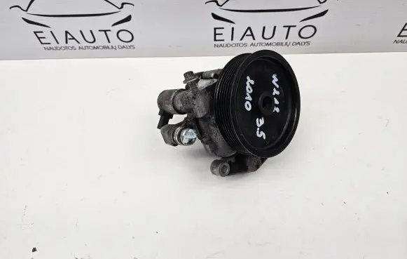 Mercedes-Benz E W212 Power steering pump 0064664401 LH2115842 7691332150