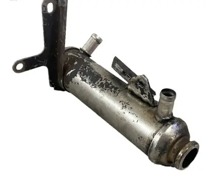 Opel Zafira B EGR valve cooler 55203716