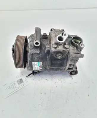 Volkswagen Golf V Air conditioning (A/C) compressor (pump) 1K0820803S
