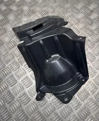 BMW X7 G07 Other body part 7424903 10834110