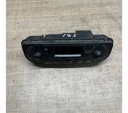 Mercedes-Benz C W203 Climate control unit 2038300985 9140010484