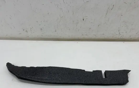 Nissan Qashqai J12 Fender foam support/seal