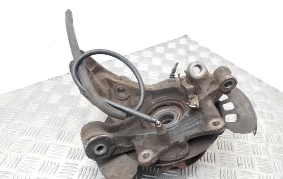 Audi Q7 4L Rear wheel hub 7L8505435