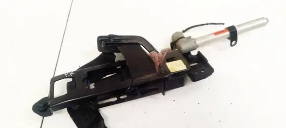 Volvo V50 Front seatbelt