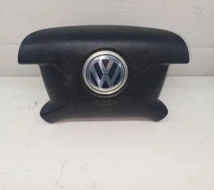 Volkswagen Caddy Steering wheel airbag 2K0880201B4EC 001FD0043EU