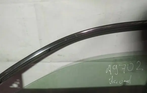 Honda Accord Front door window glass four-door as2