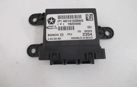 Jeep Grand Cherokee Parking PDC control unit/module 68141530AG