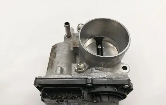 Toyota Corolla E210 E21 Throttle valve 220300T110