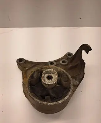 Chrysler Voyager Gearbox mounting bracket 270AB