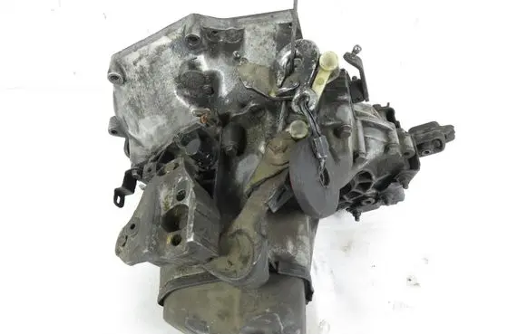 Peugeot 207 Manual 6 speed gearbox 20CQ55