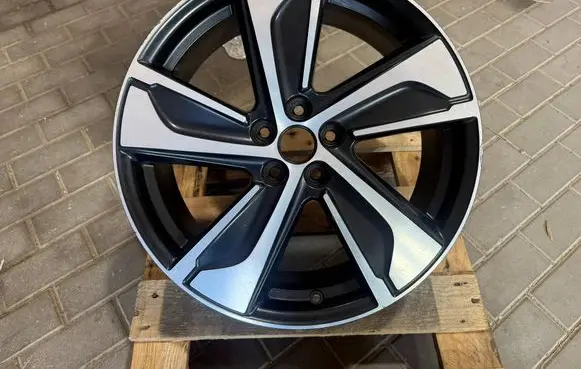 Ford Puma R19 alloy rim L1TCC1A