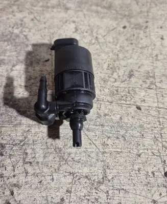Renault Scenic I Windscreen/windshield washer pump 7700821782