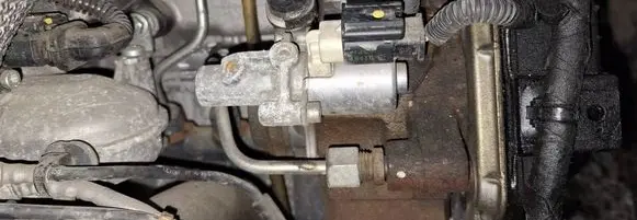 Citroen DS3 Fuel injection high pressure pump 9672605380 a2c53381555