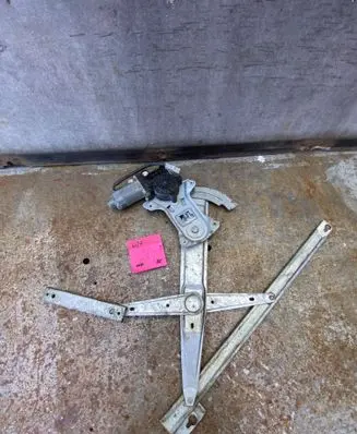 Honda Accord Front door window regulator with motor 0130821627