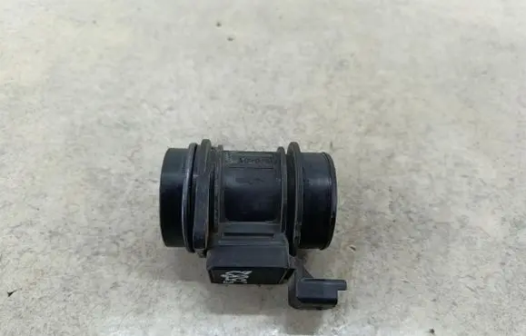 Ford Fusion Mass air flow meter 9642212180