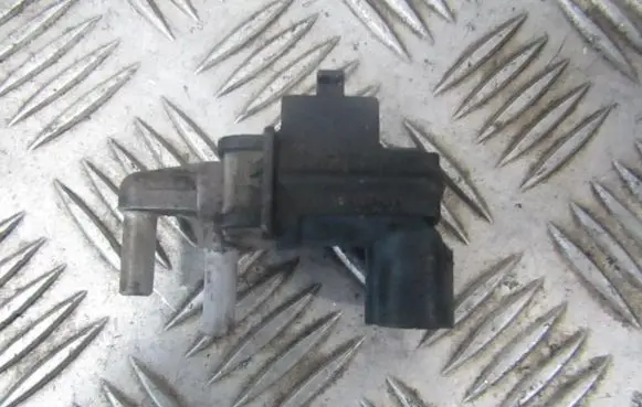Toyota Camry Turbo solenoid valve 9091012241 90910-12241