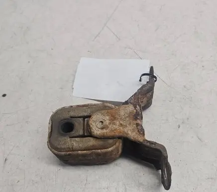 Muffler mount bracket/holder