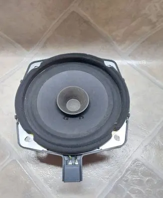 Hyundai Terracan Rear door speaker 96310H1010