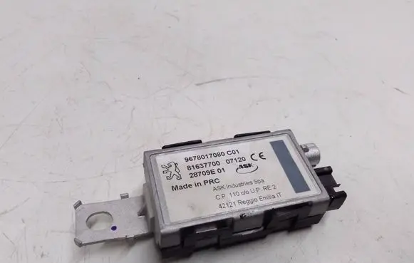 Opel Grandland X Aerial antenna amplifier 9678017080 81637700 28709E01