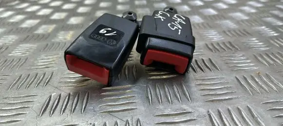 Audi A7 S7 4G Rear seatbelt buckle 4G0857739