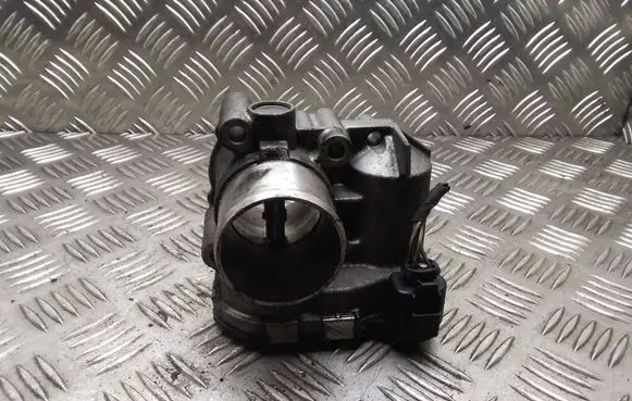 Renault Espace - Grand espace IV Throttle valve 8200330810E H8200330812