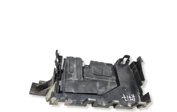 Ford Mondeo MK V Fuse box set DG9T14A301AD K067R