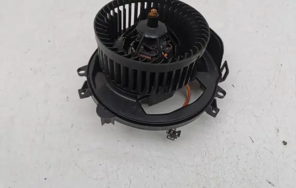 Volkswagen T-Roc Heater fan/blower 5Q2819021B