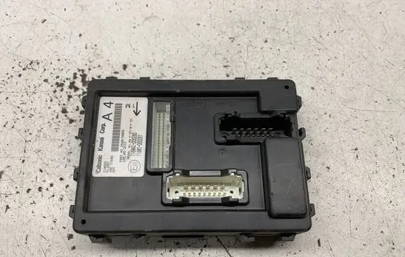 Nissan Juke I F15 Comfort/convenience module 284B11KB0C 116RAI000280 116RI000281
