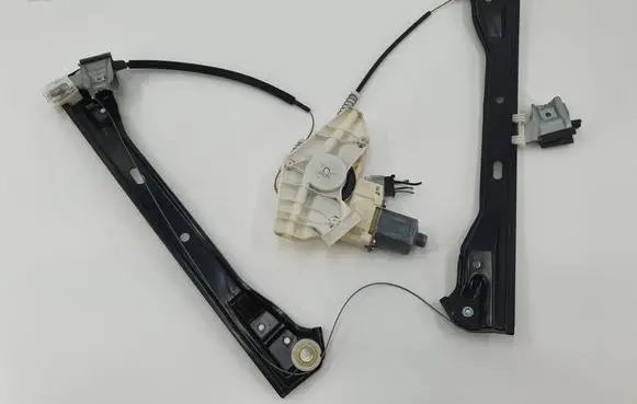Mercedes-Benz E W212 Front door window regulator with motor A2048200242